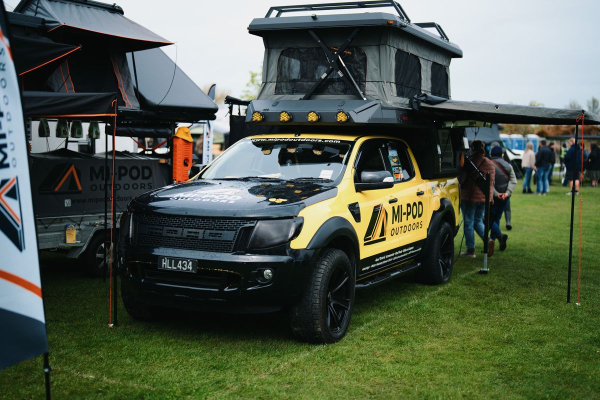 4x4 with rooftop camper